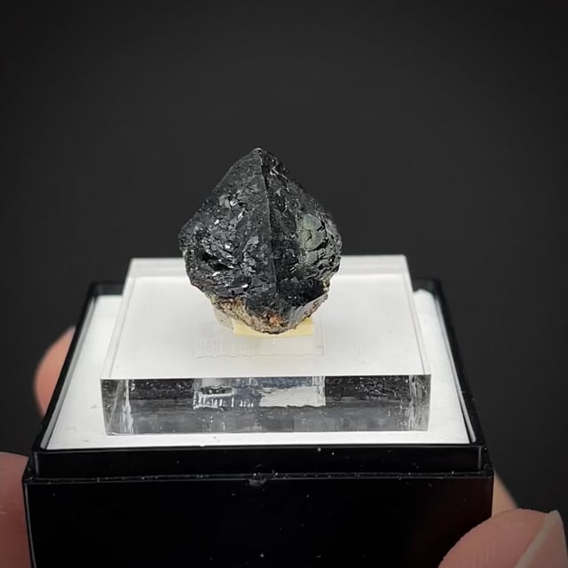 Libethenite (RARE large size - 1975 find)