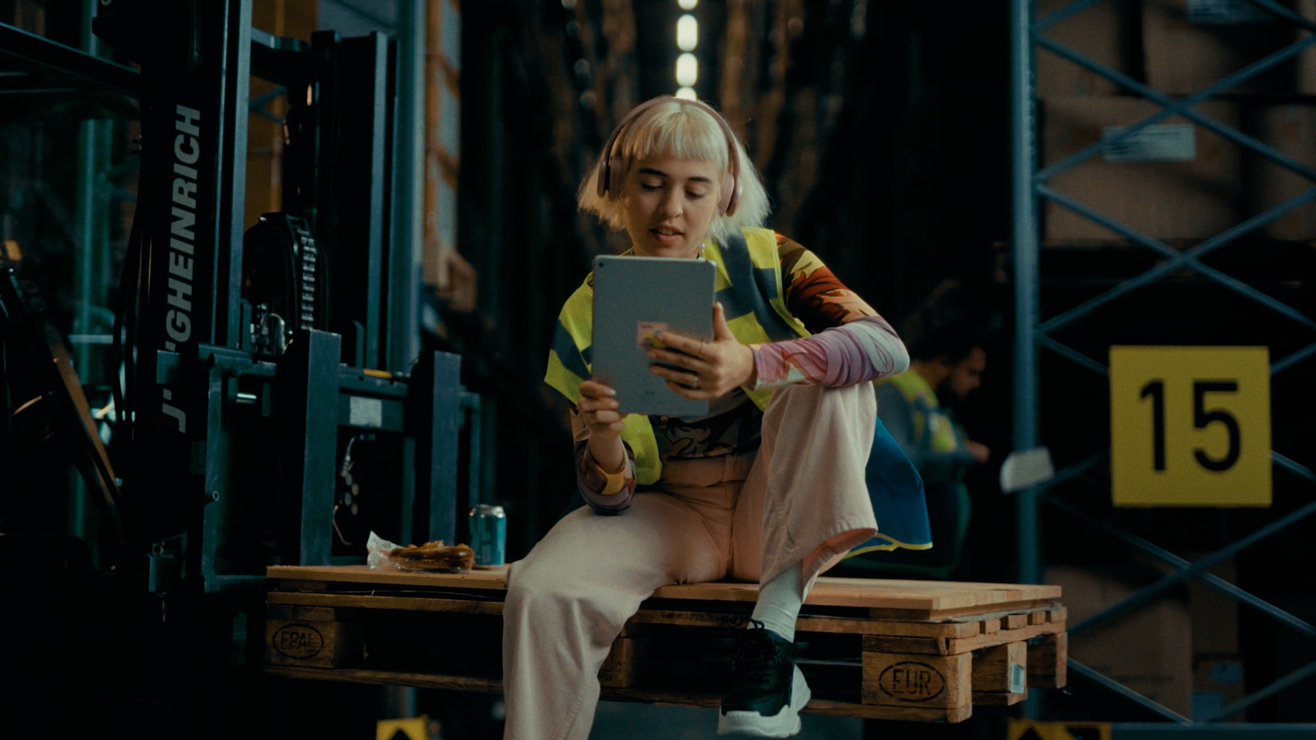 ipso! Bildung - Awareness Kampagne 2022 – Everything