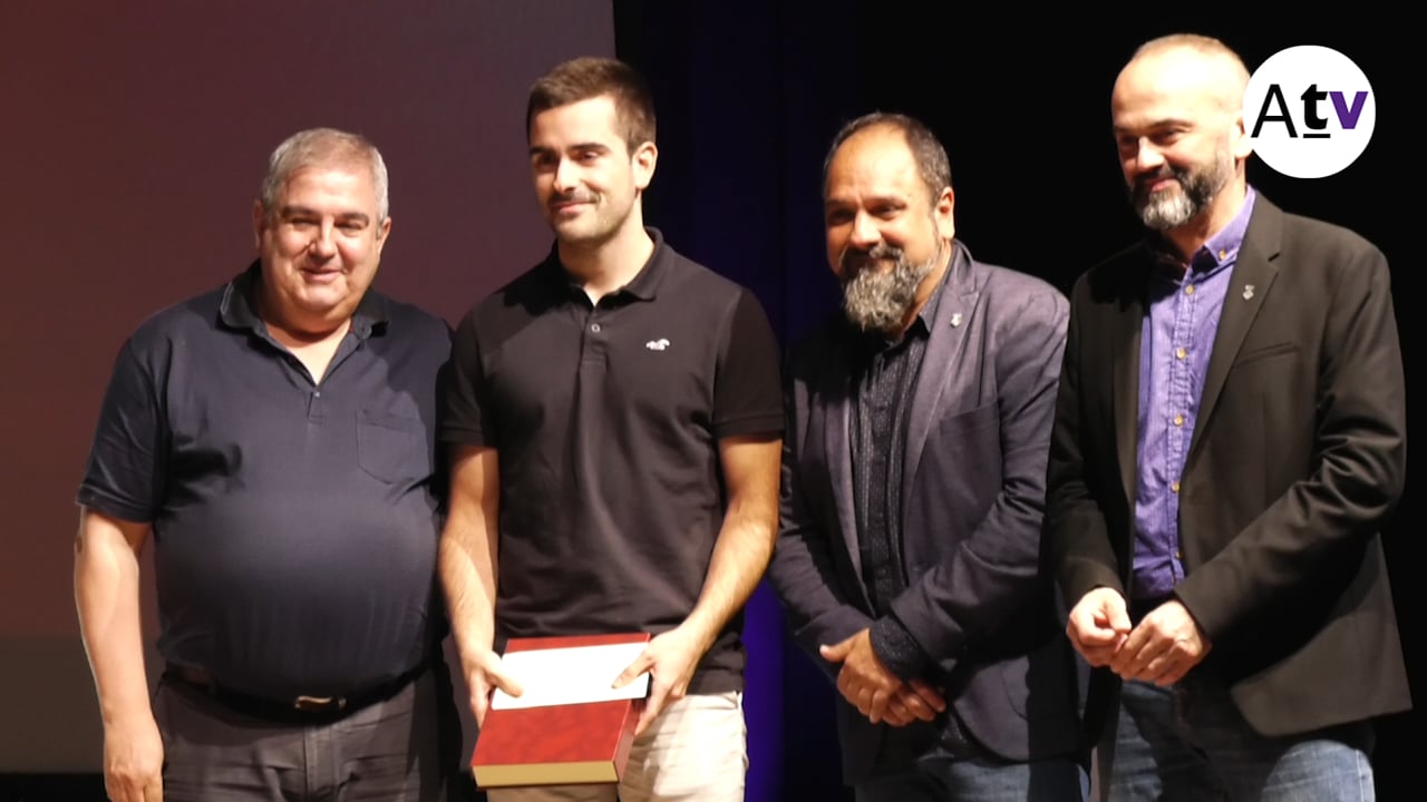 El primer equip d’hoquei i el club de futbol, pels seus 100 anys, van protagointzar la Nit de l’Esport