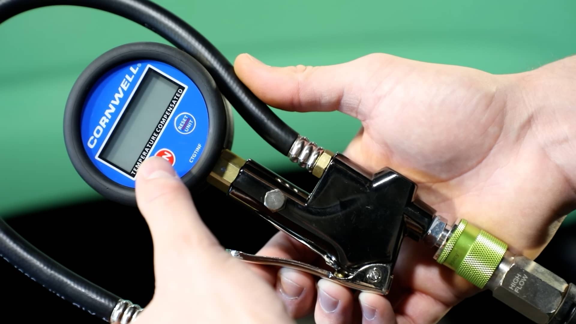 CTGTINF Cornwell® Digital Tire Inflator on Vimeo