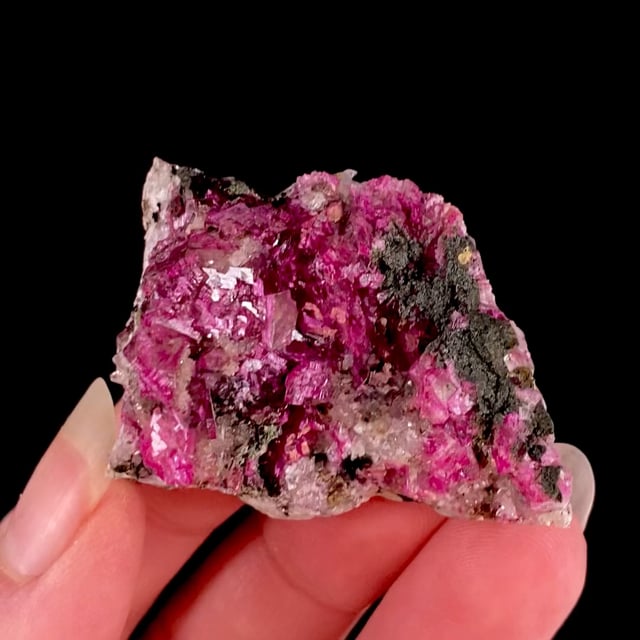 Kolwezite on cobalt-bearing Calcite