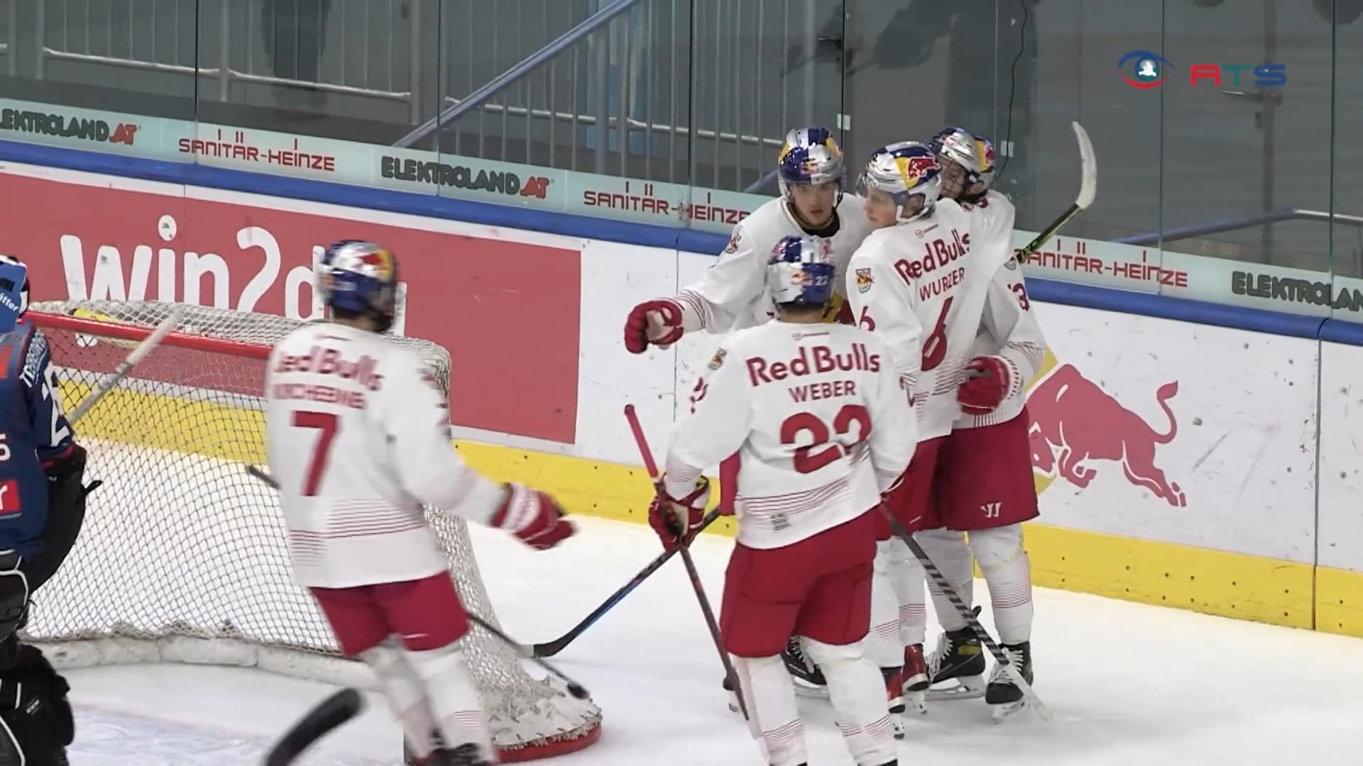 sechster-sieg-in-serie-der-red-bull-hockey-juniors