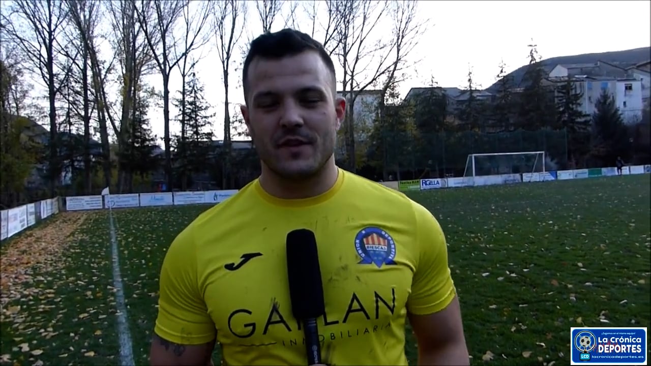 EDUARDO OLIVAN (Jugador Biescas) UD Biescas 2-1 Ajax de Juslibol / Jornada 8 / Regional Preferente Gr 1 / Fuente: Deporte Cantera