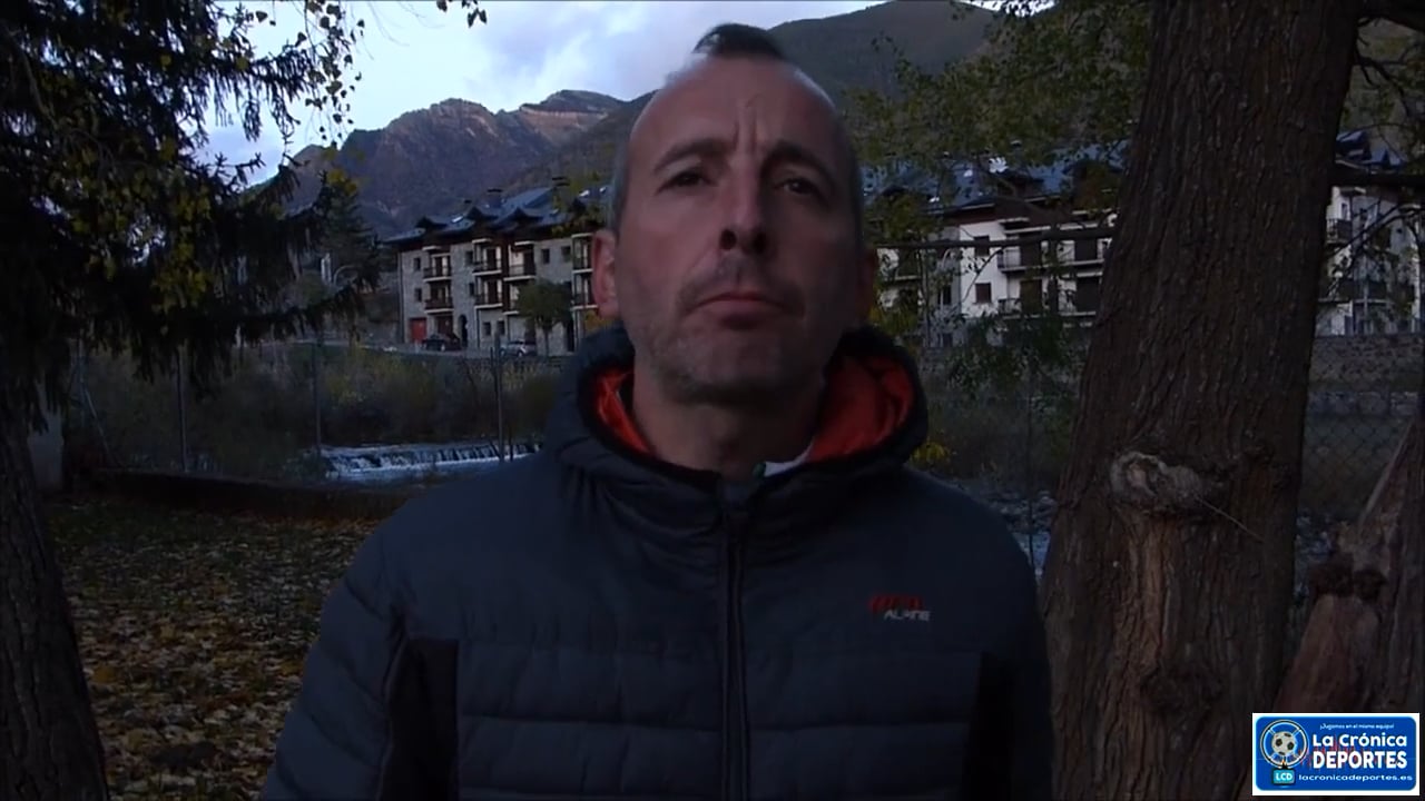 JOSÉ LUIS LANASPA (Entrenador Biescas) Biescas 2-1 Ajax de Juslibol / Jornada 8 / Regional Preferente Gr 1 / Fuente: Deporte Cantera