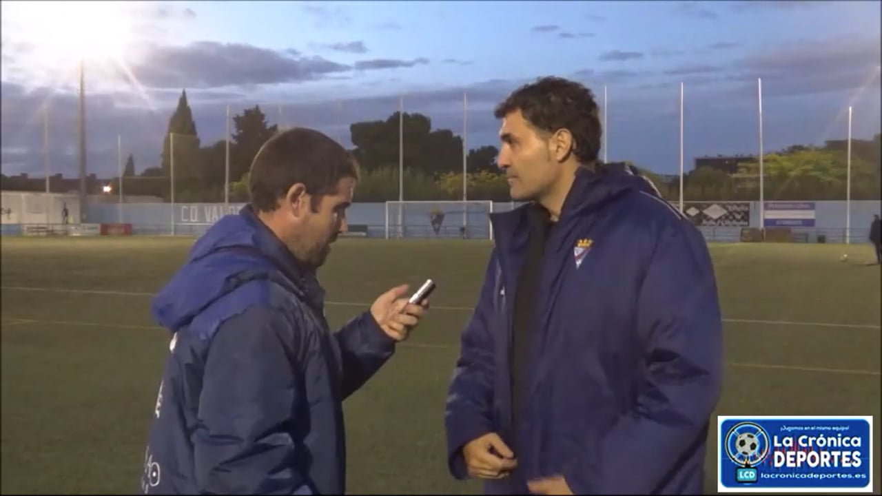 TOÑO CASCANTE (Entrenador Valdefierro) CD Valdefierro 0-2 SD Borja / Jornada 10 / Regional Preferente Gr 2 / Fuente: YouTube Raúl Futbolero