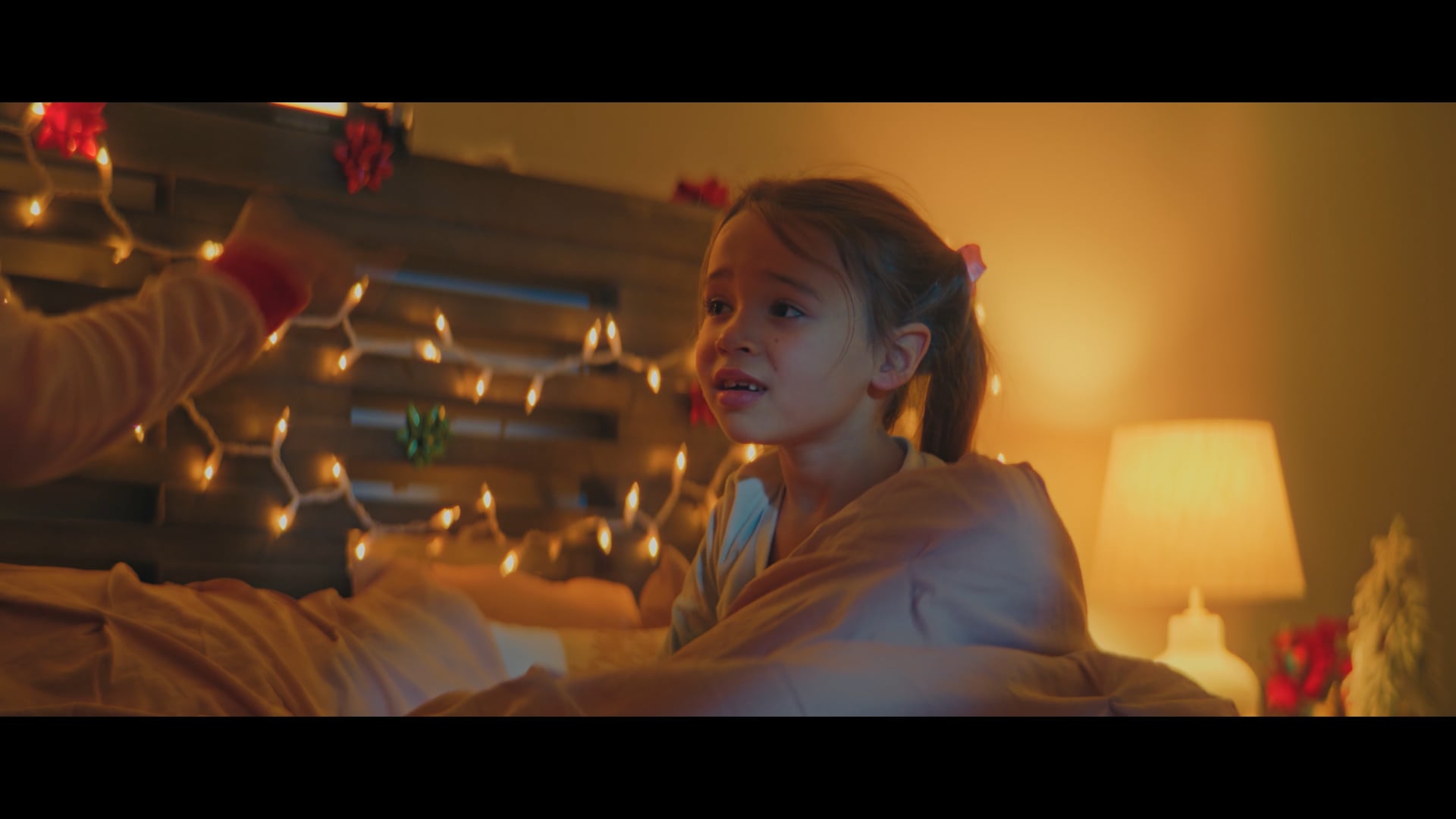 Promotional video thumbnail 4 for Santa Scott
