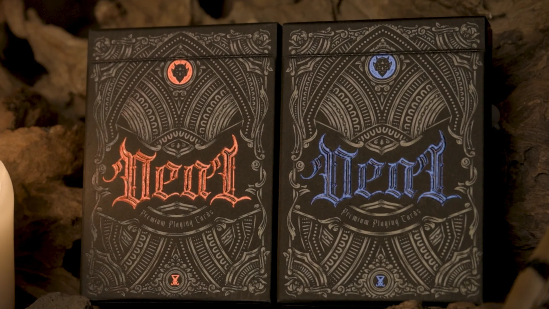 DEAL with the Devil - Scarlet Red Playing Cards – Riffle Shuffle