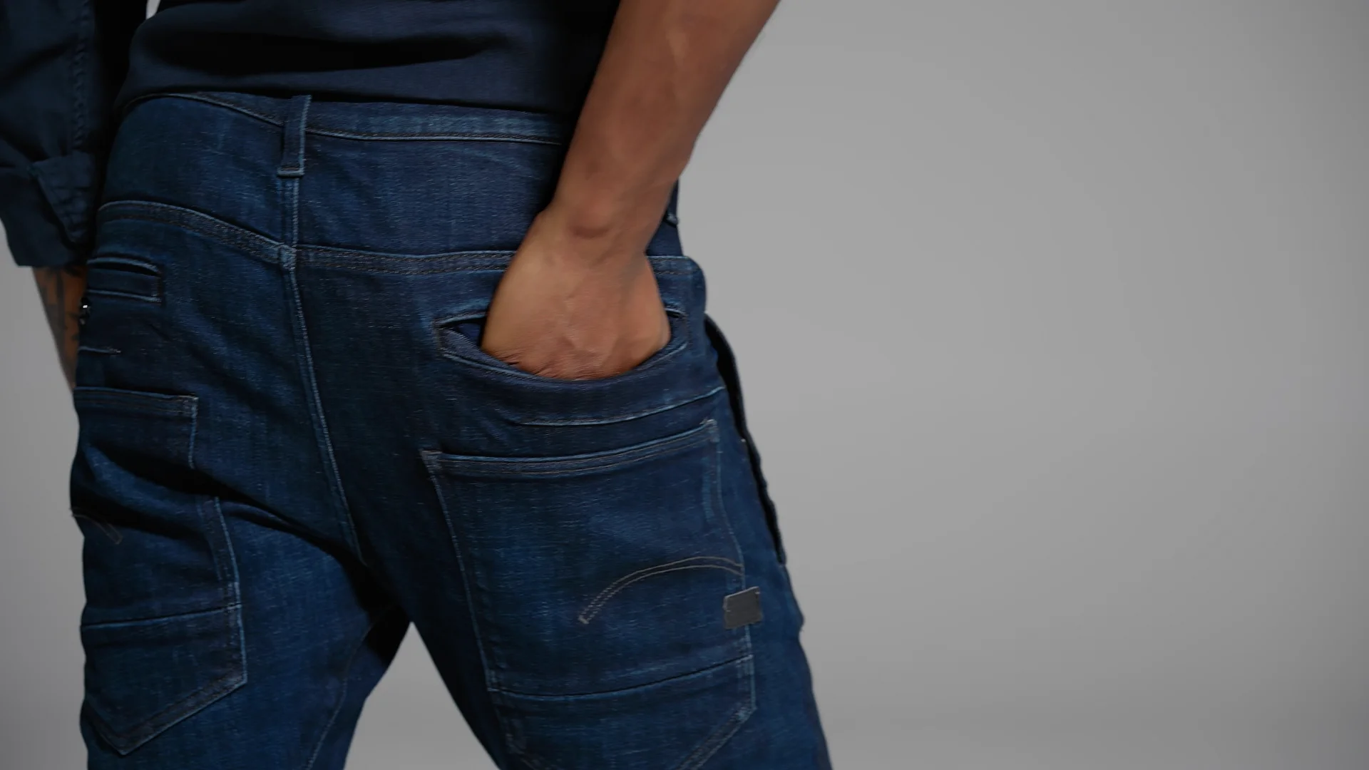 D-Staq Slim Jeans | ダークブルー | G-STAR® JP