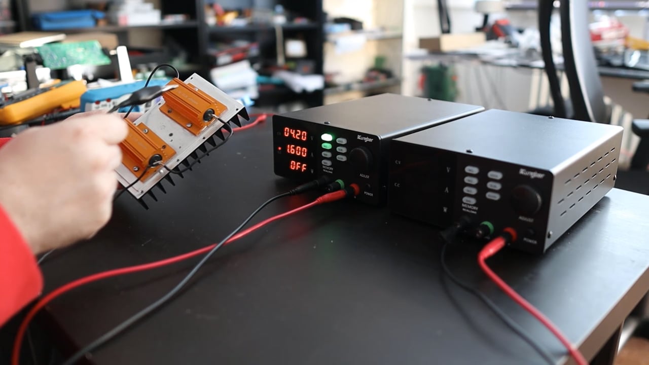 Tensiune electrică