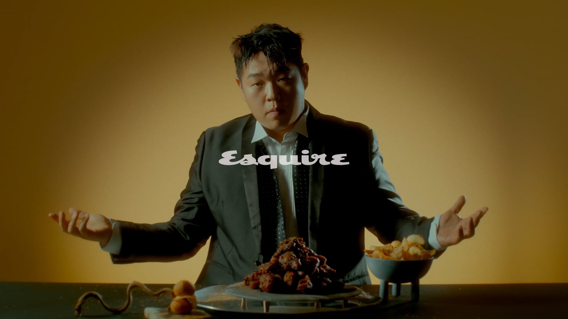 ESQUIRE KOREA - Kyochon x Mun Sanghun " MY BLACK SECRET "