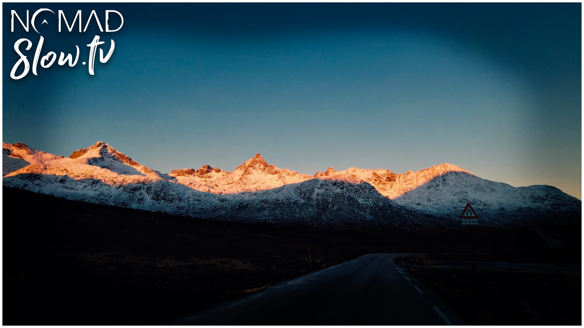 Norway 08 - Road to Tromsø - Piki Chappell - Roika Novox Nobas