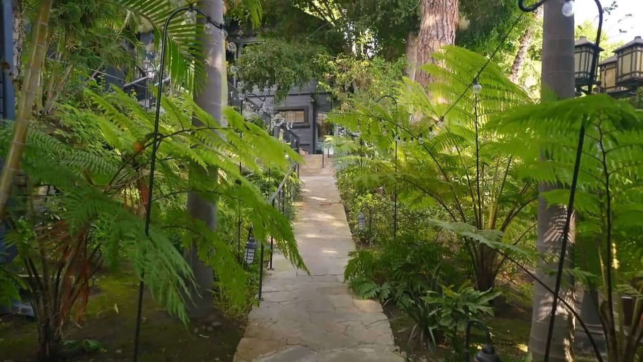 The Highland Estates 1908 Hillcrest Rd on Vimeo