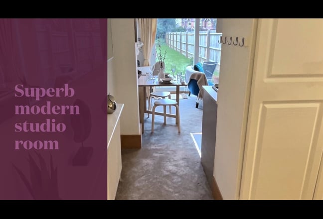 Video 1: Kitchenette 