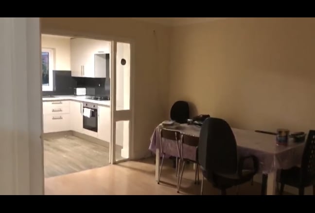 Rooms for Rent in Nw Main Photo