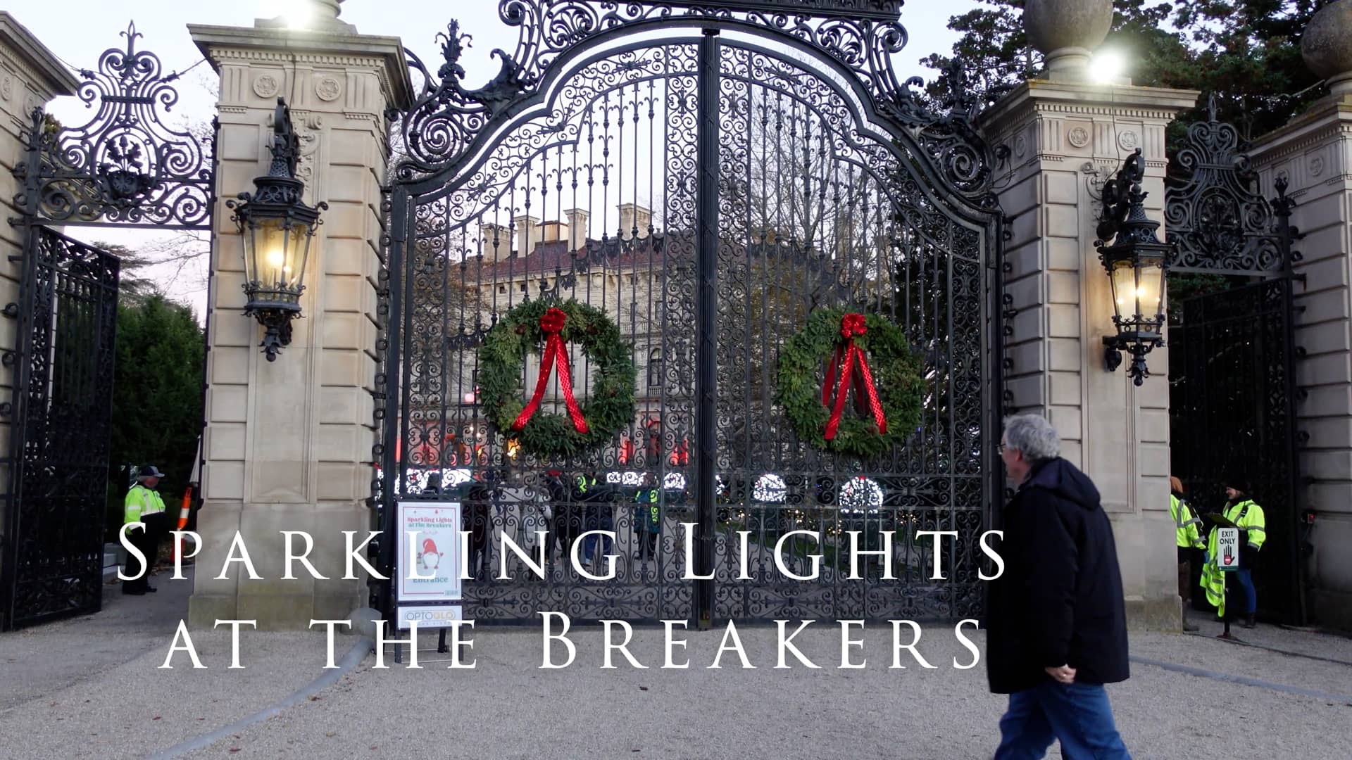 Sparkling lights at the Breakers, Newport RI on Vimeo