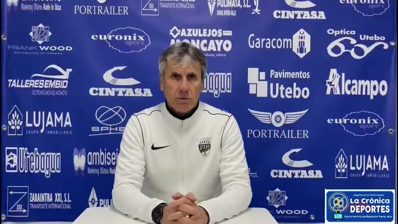 JUAN CARLOS BELTRÁN (Entrenador Utebo) Utebo FC 3-2 UD Mutilvera / Jornada 13 / 2ª RFEF - Grupo 2 / Fuente: Utebo FC