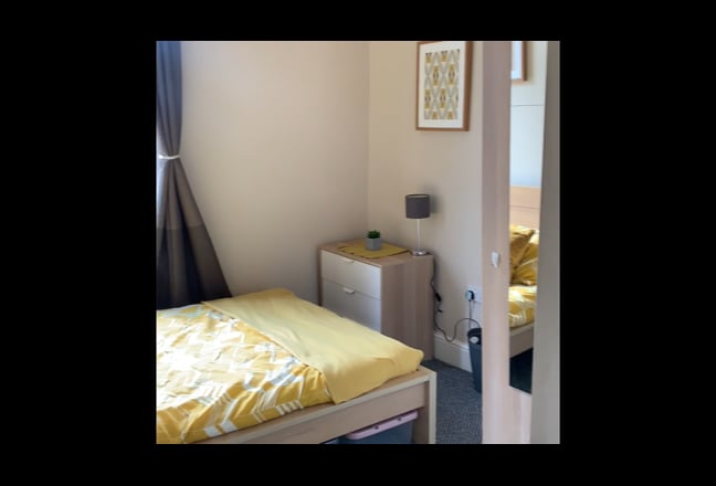 Fantastic, house share. Great location Main Photo