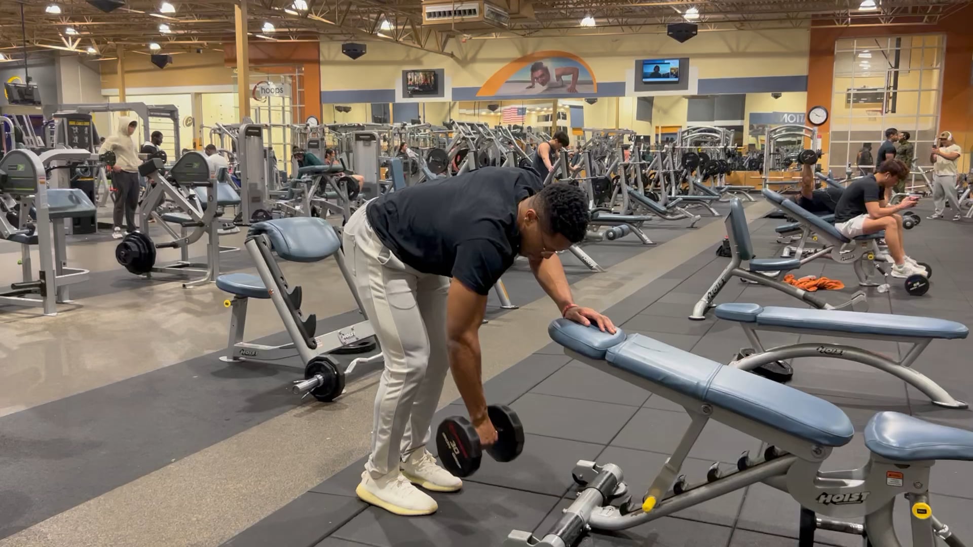 Rear Delt Rows on Vimeo