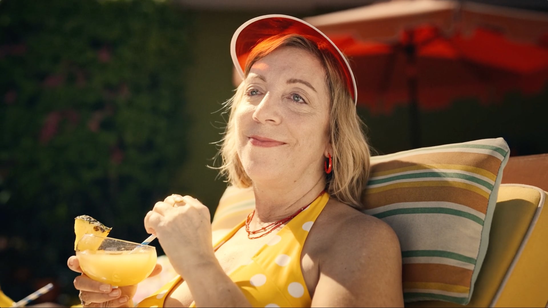 Dole Pineapple Juice - Let Your Glow Show