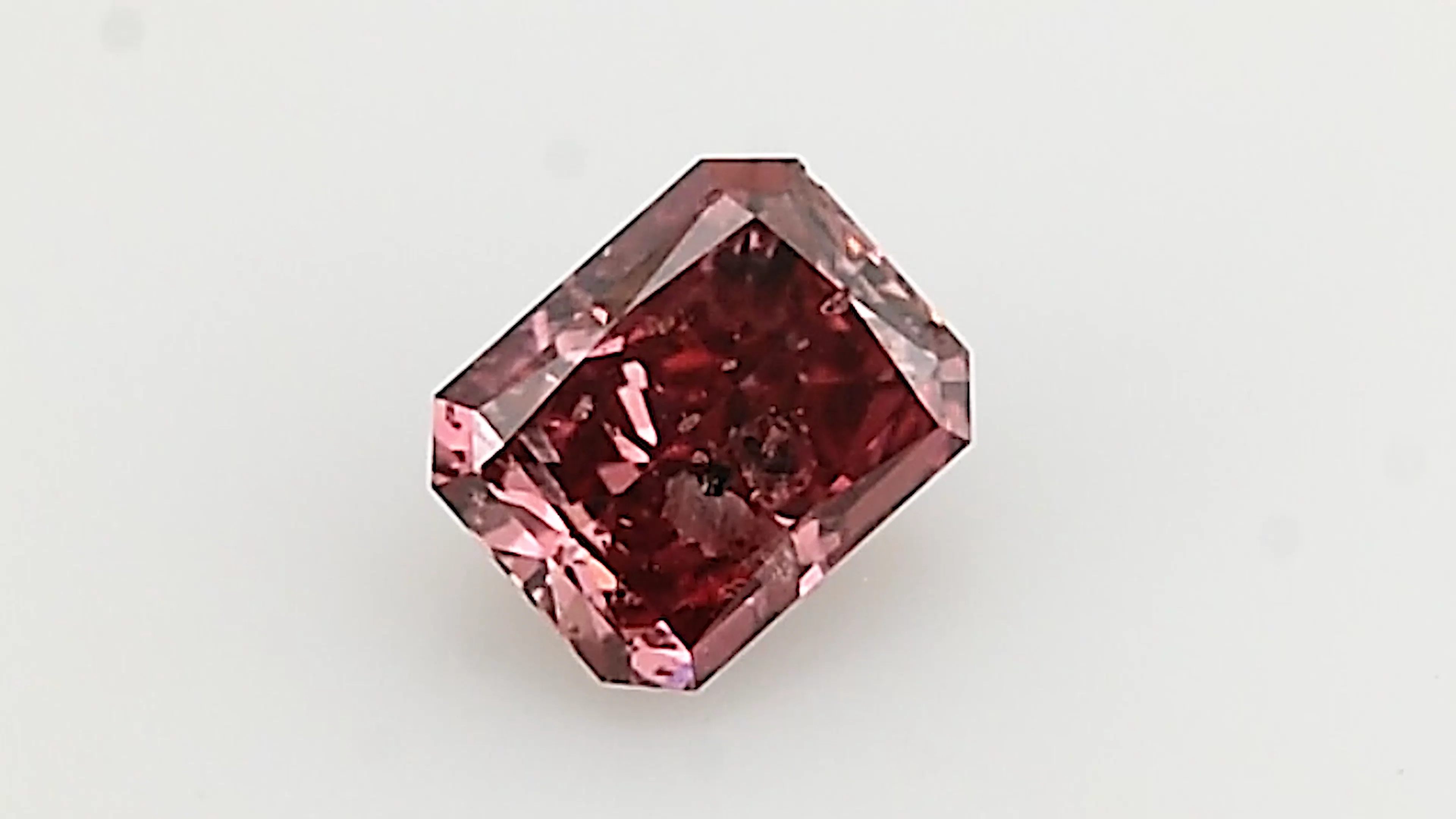 303420