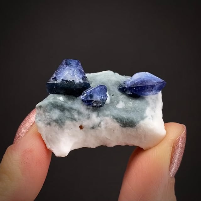 Benitoite on Natrolite