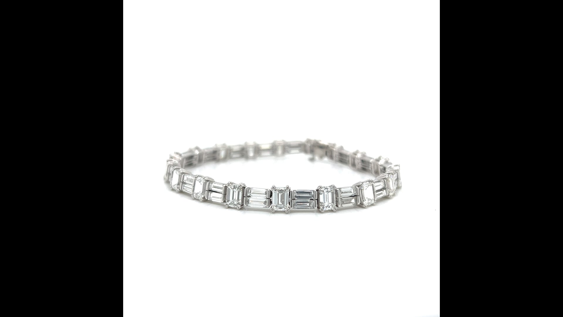 LLOYD] Modern British CARAT Baguette Cut ブレスレット LLOYD] Modern British CARAT Multi-Fancy Cut ブレスレット
