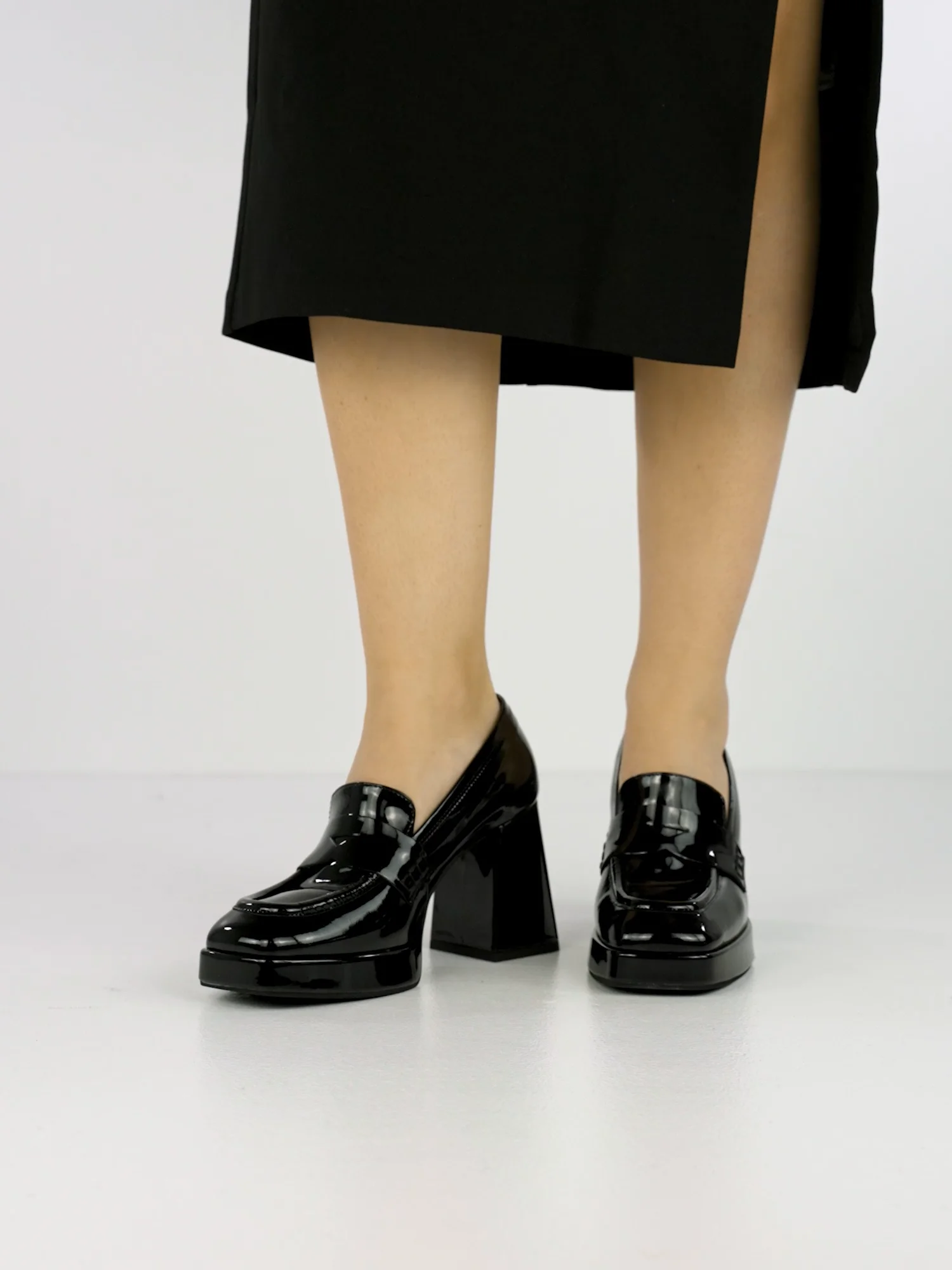Mocassini tacco 7cm vernice nero | Barca Stores
