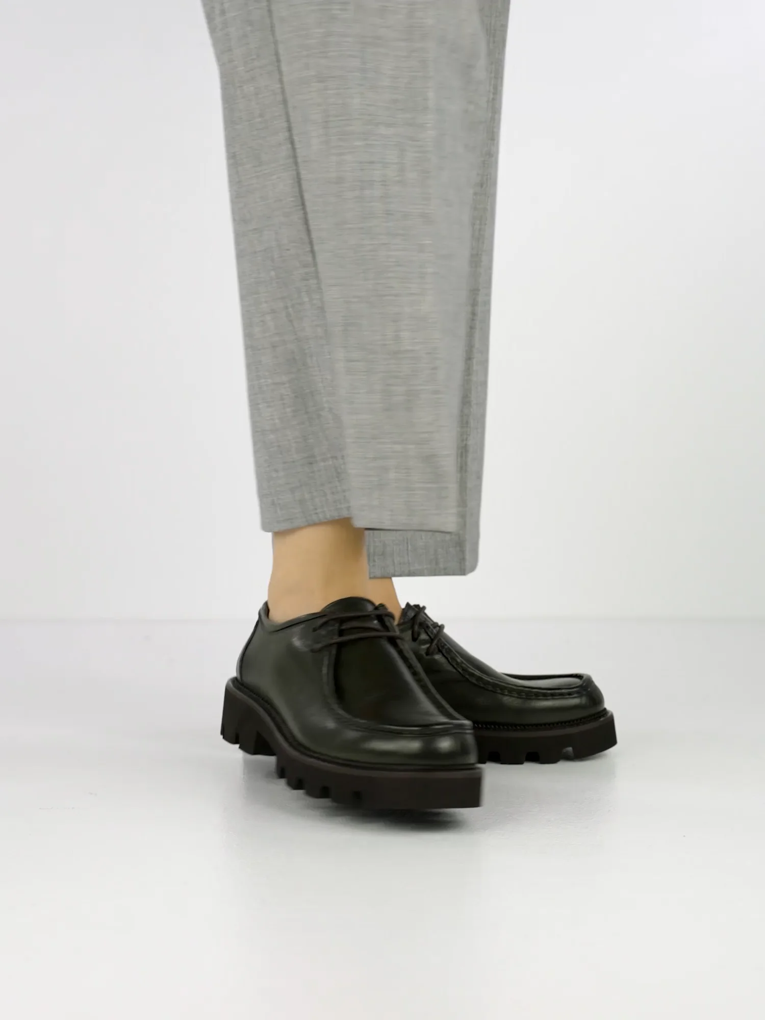 Lace-up shoes woman heel 1 cm green leather | Barca Stores