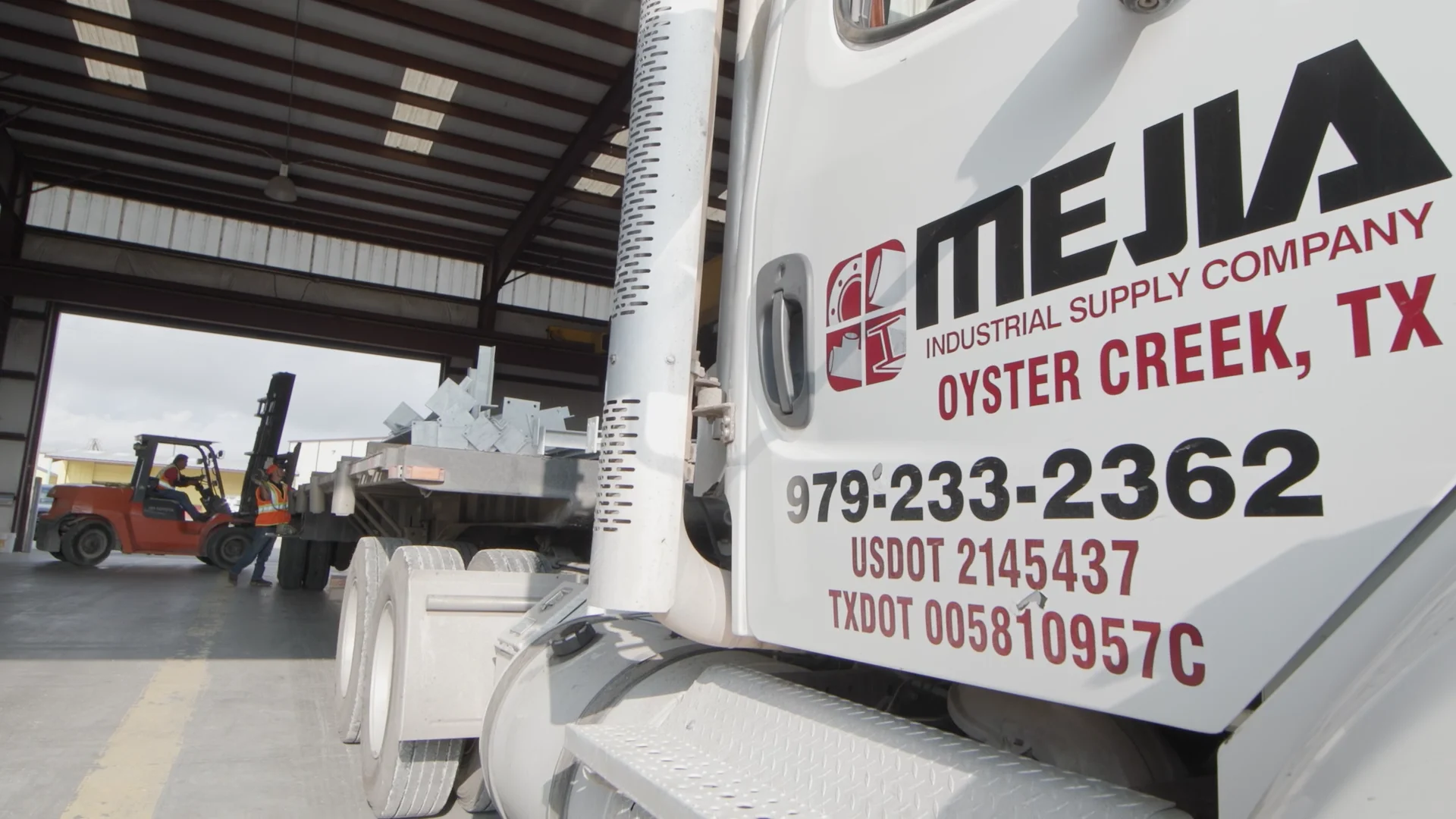 Mejia Industrial on Vimeo