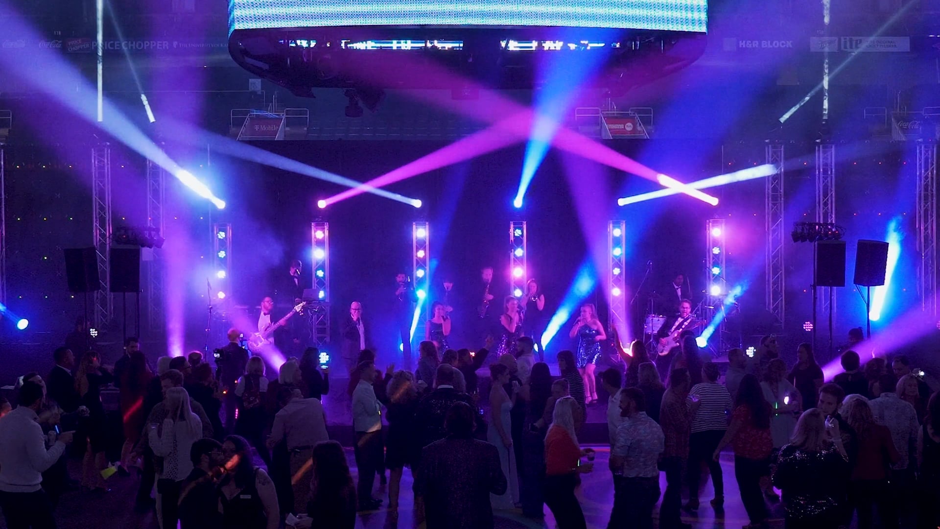 The Crossroad Sound Live at the T-Mobile Center in Kansas City, MO