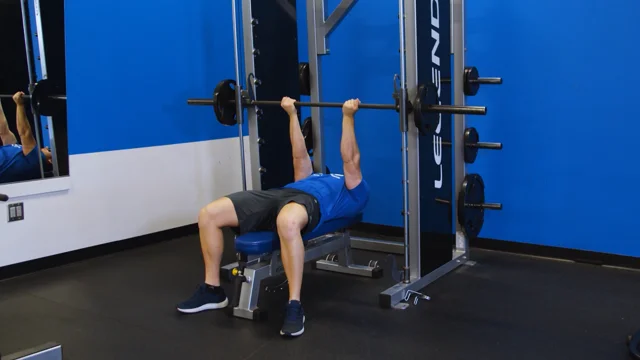 Reverse grip smith machine press hot sale