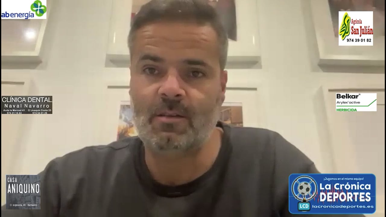 MOISÉS GUTIÉRREZ (Entrenador Caspe) CD Cuarte 0-0 CD Caspe / Jornada 14 / 3ª División