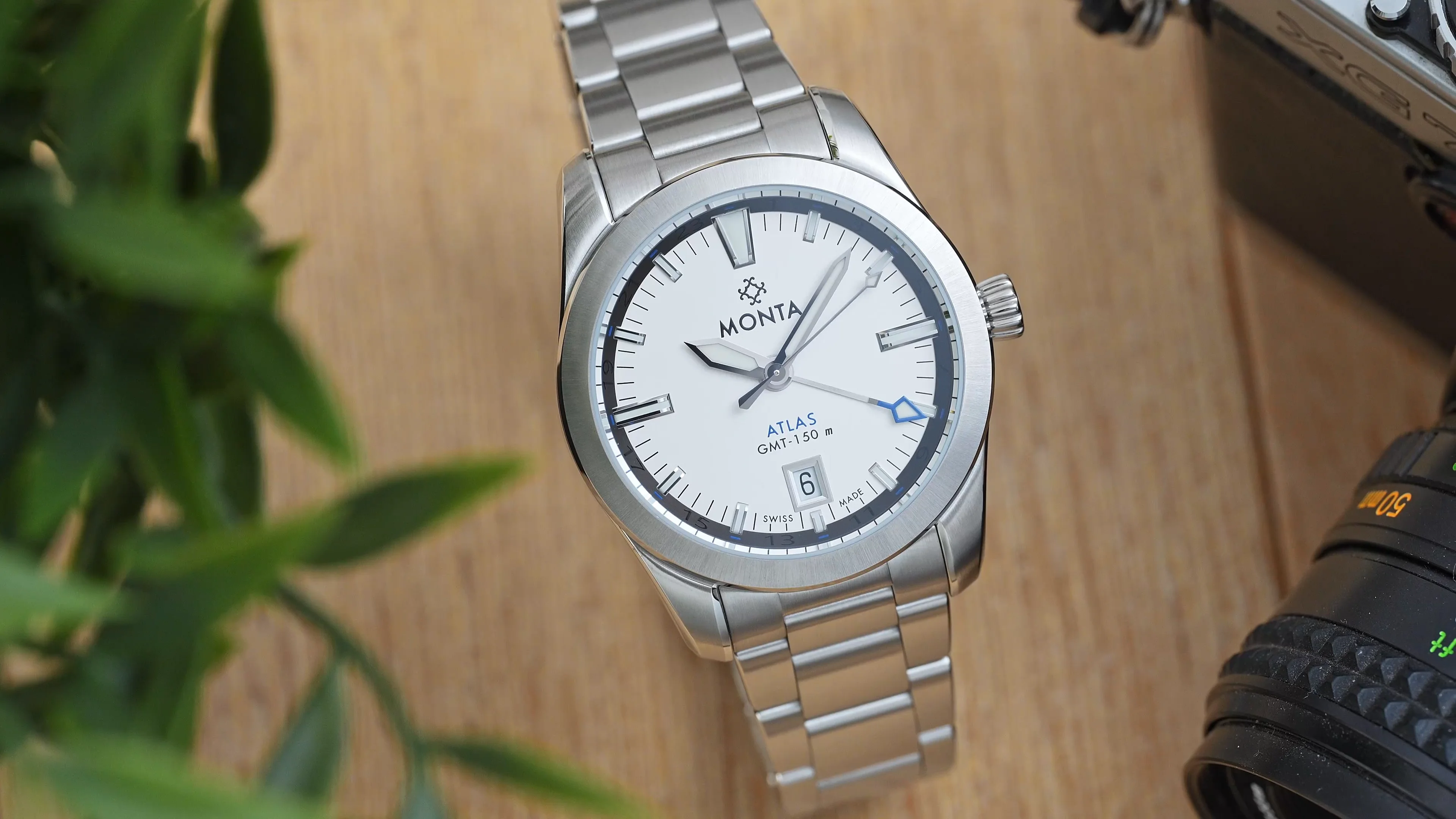 Monta Atlas, Opalin Silver Dial – MONTA Watch