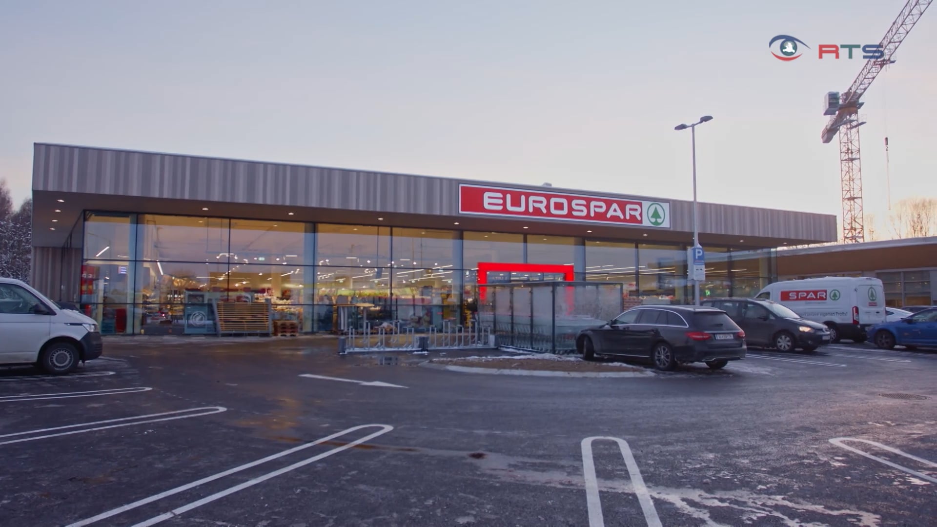 eine-eurospar-filiale-wurde-in-obertrum-eroeffnet