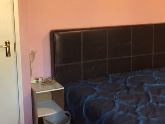 Cheap, comfortable and convenient--£730 Main Photo