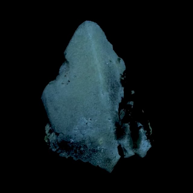 Scheelite (rare locality - fluorescent)