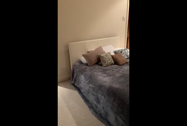 Video 1: Open plan kitchen dining 