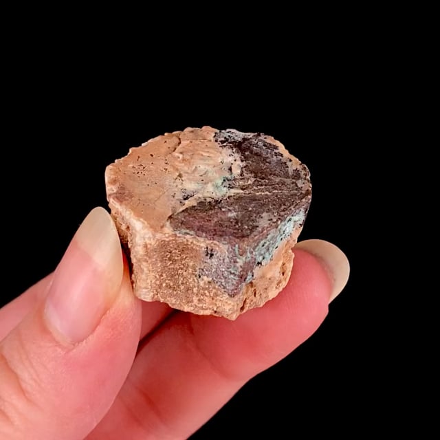 Copper partially pseudomorphing Aragonite