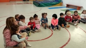Ballmanetes rep els patges reials i a l'Institut aconsegueixen 1.400 euros per la Marató