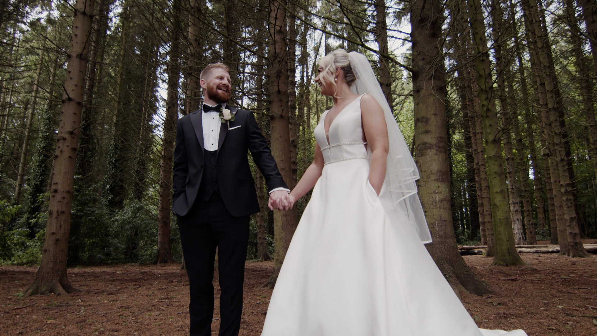 Louise & Michael I THE CROWNE PLAZA, CO. DOWN