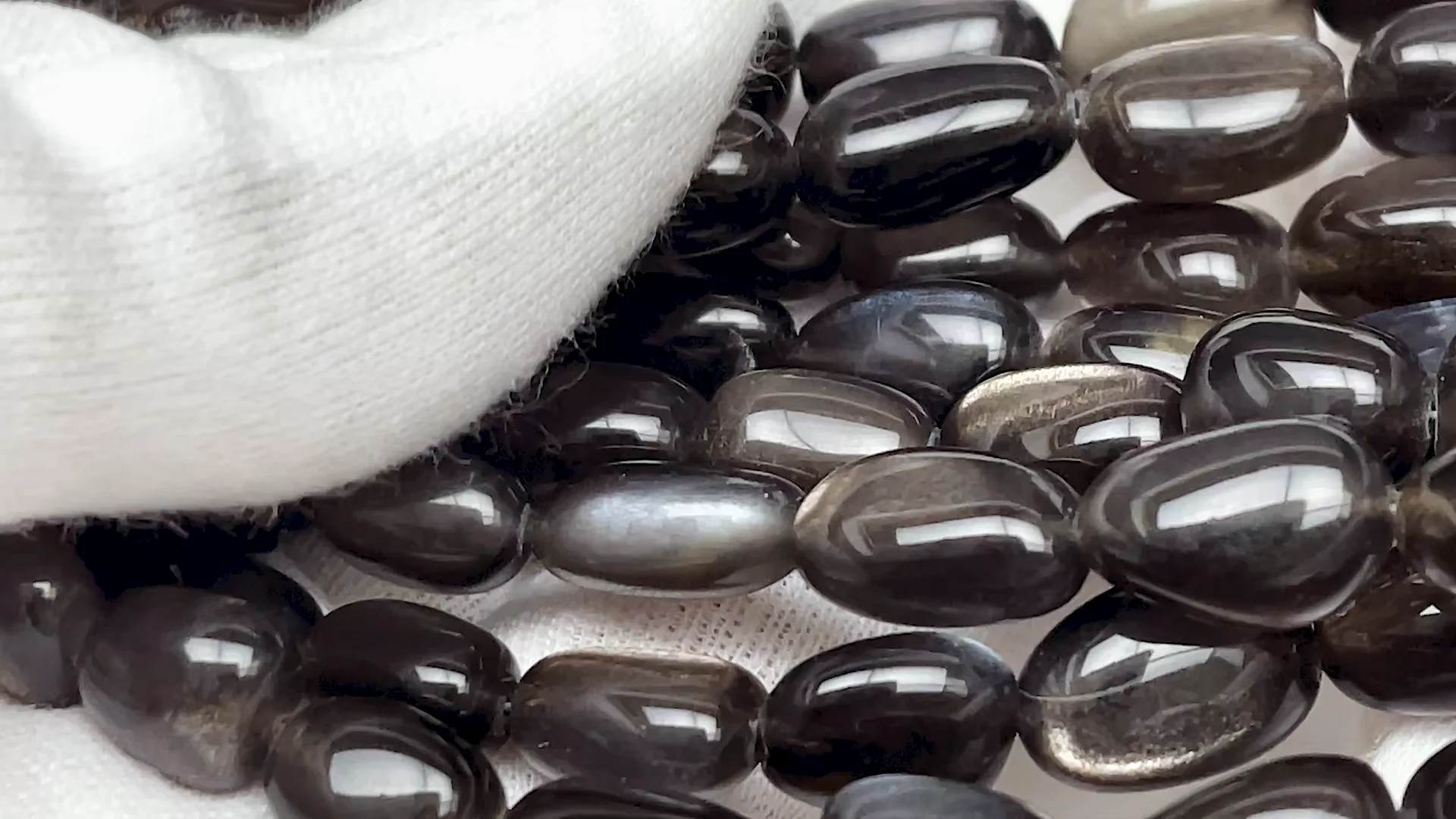 ブラックムーンストーン ナゲット 7～17mm【1連販売】 | 天然石専門店