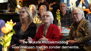 Wat gaan we met moeder doen vandaag? Naar Café Chantant!