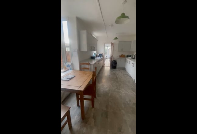 Video 1: Kitchen
