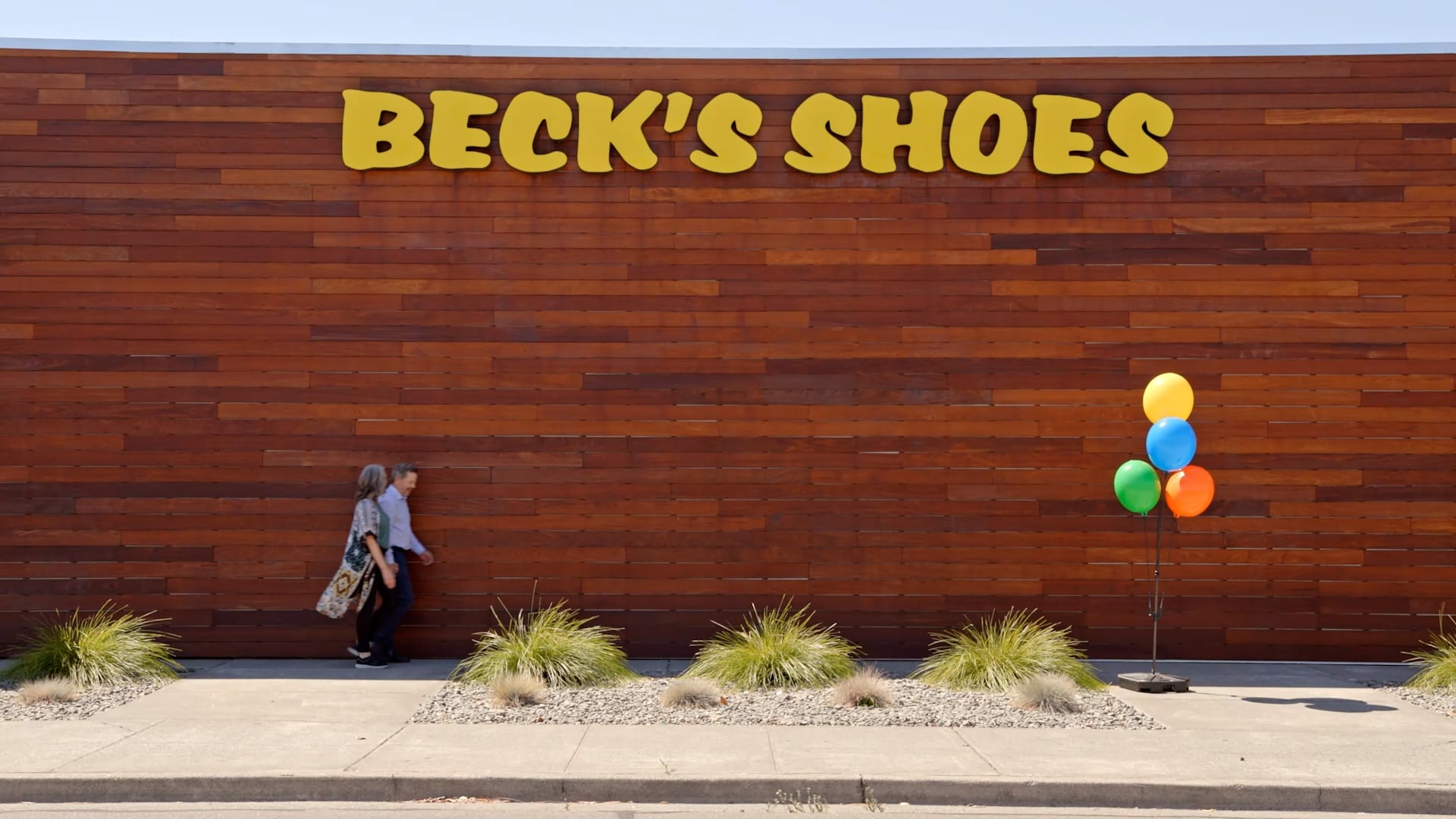 Beck's Shoes Brand Story - The Retail Experience on Vimeo