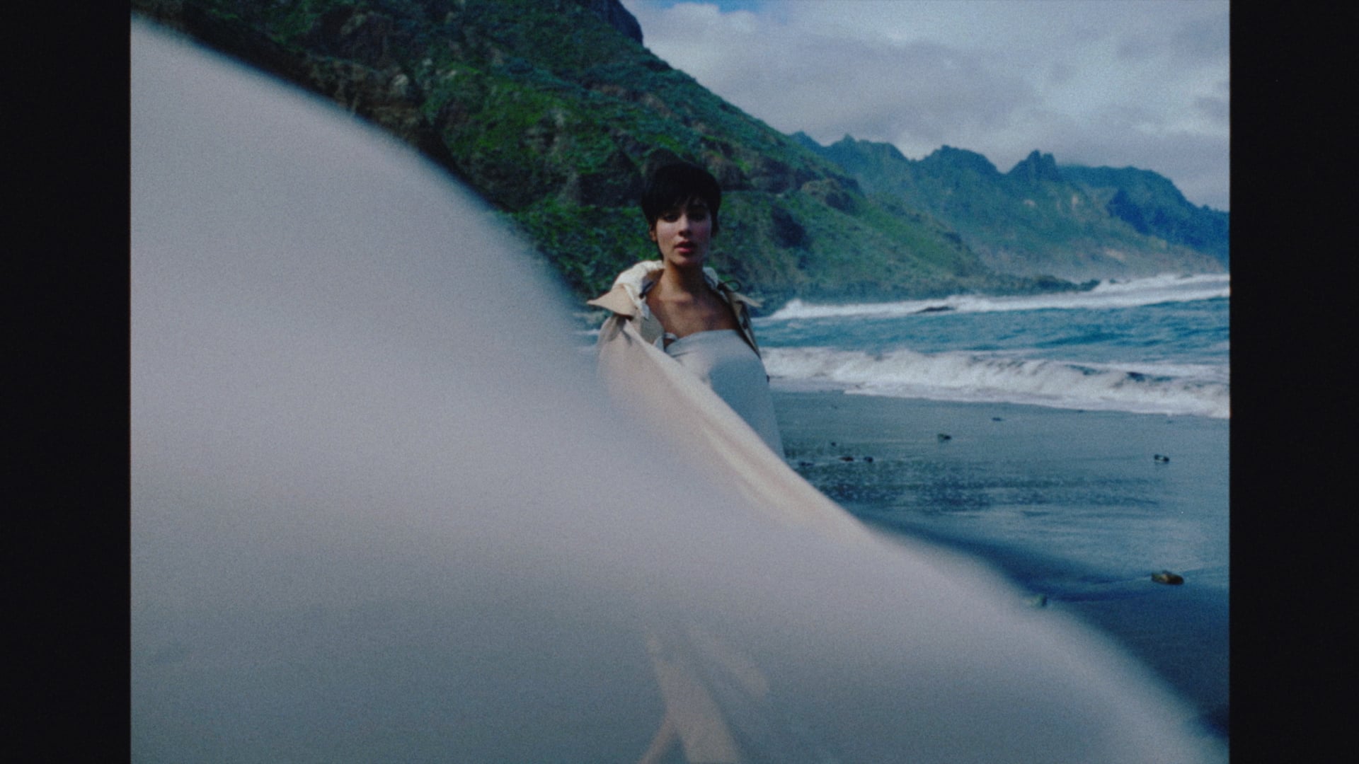 ADOLFO DOMINGUEZ 'The Wind'