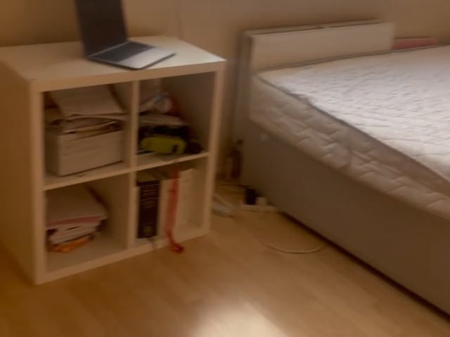 Very Spacious double room in shared house  Main Photo