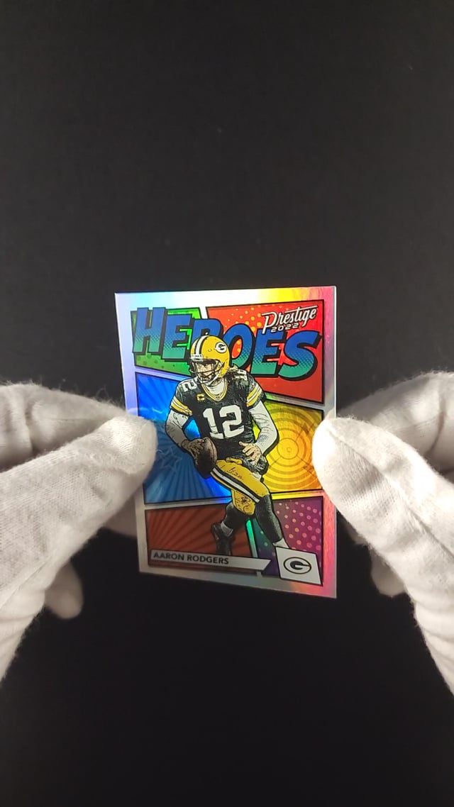 Aaron Rodgers (H-1) - 2022 Panini Prestige Heroes