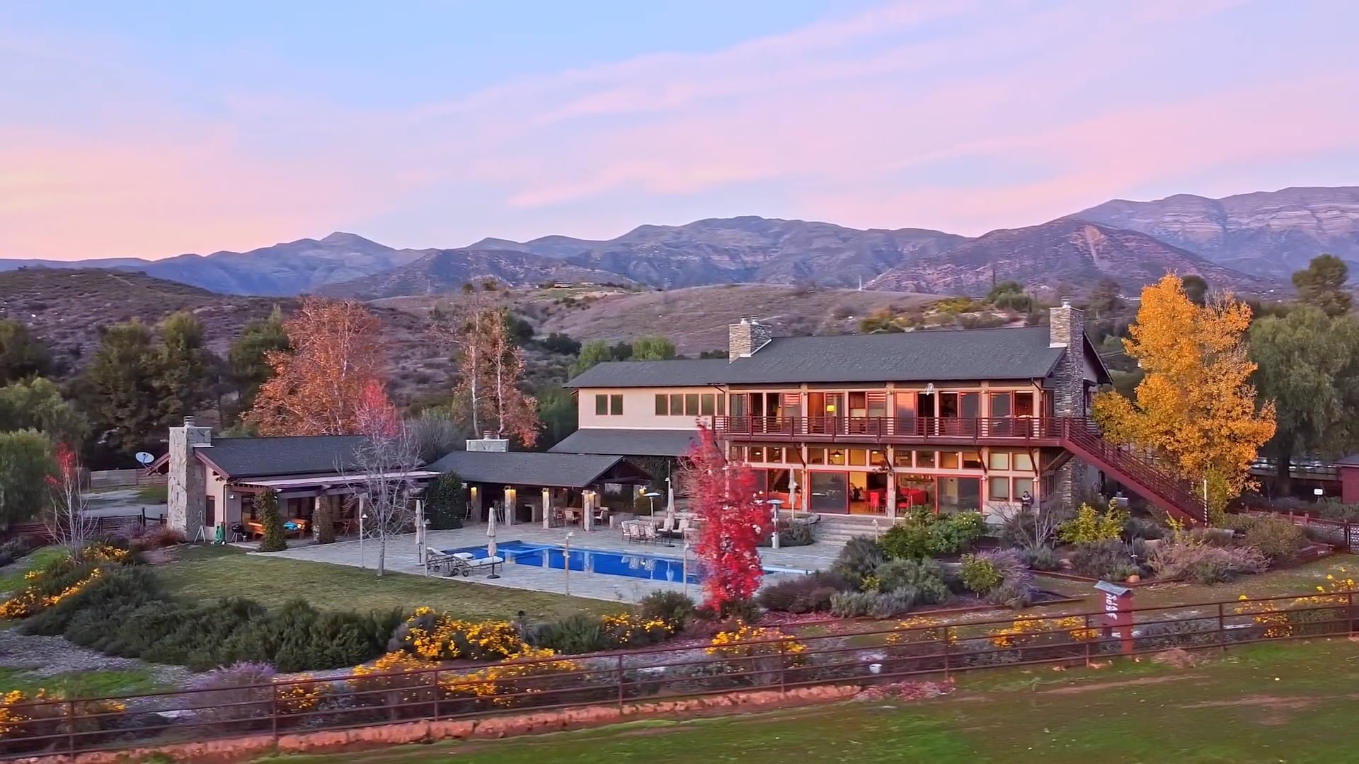 10585 Ojai Santa Paula Road, Ojai