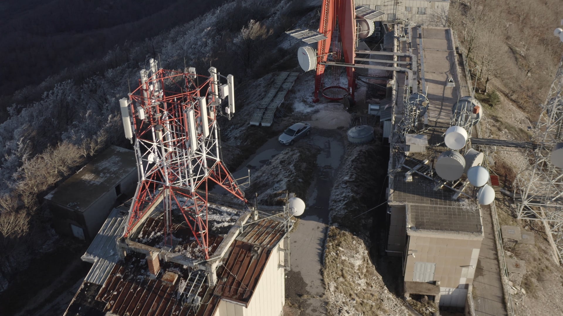 Bird's eyeview of the antennas on the top of the mountain