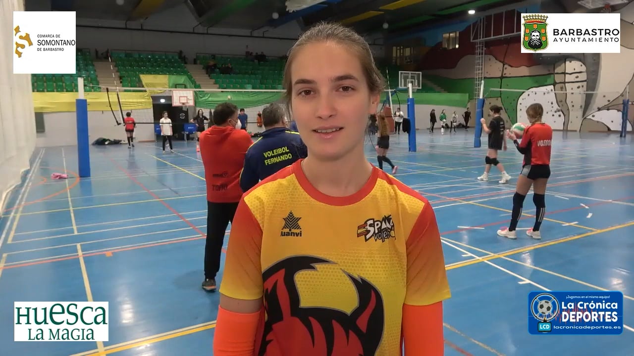 CLARA DEL VALLE (Jugadora Equipo Voleibol Femenino SMA Barbastro)
